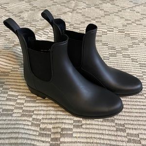 Black Rain booties